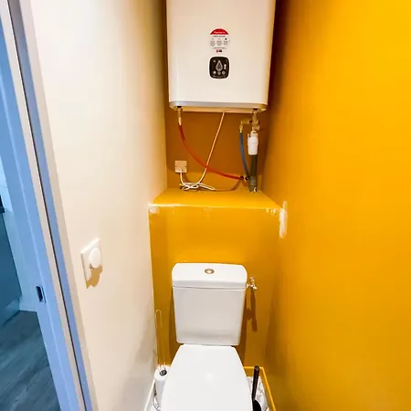 Avec Belle Pierre Et Climatisation Pour 2 Personnes Lägenhet