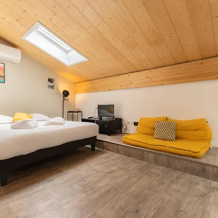 Apartment Avec Belle Pierre Et Climatisation Pour 2 Personnes *