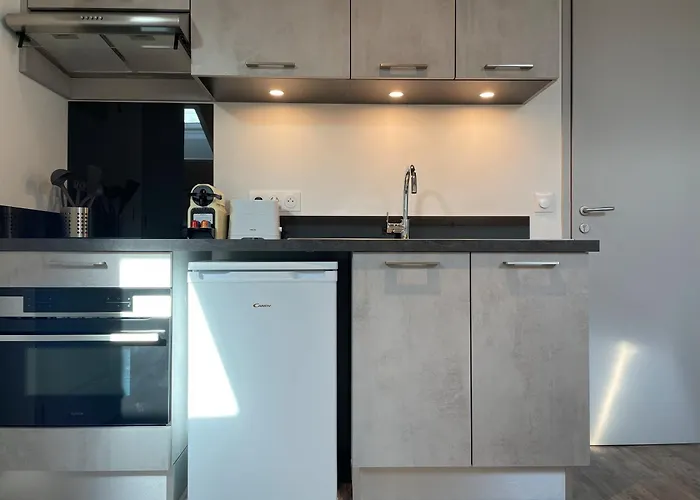 Avec Belle Pierre Et Climatisation Pour 2 Personnes Lägenhet