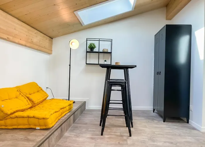 Avec Belle Pierre Et Climatisation Pour 2 Personnes Bordeaux