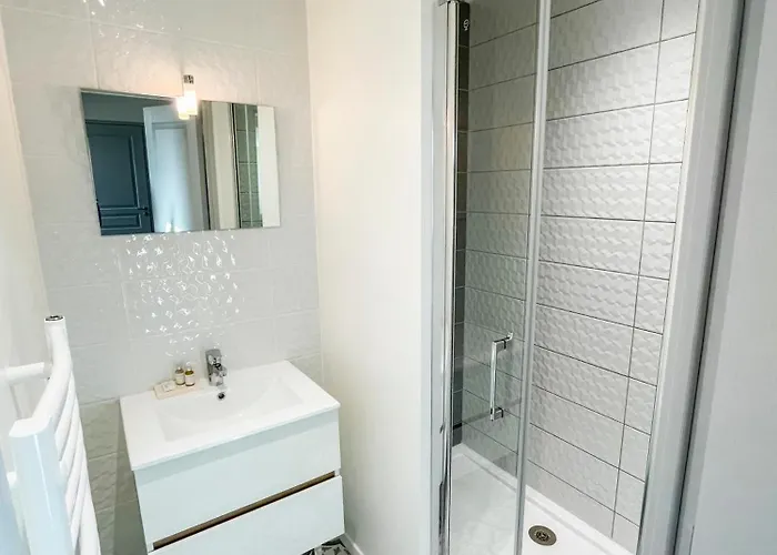 Avec Belle Pierre Et Climatisation Pour 2 Personnes Bordeaux